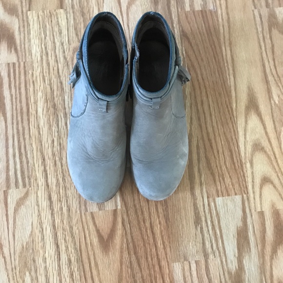 COPY - Dansko Markie Fringe nubuck leather booties - Picture 2 of 6